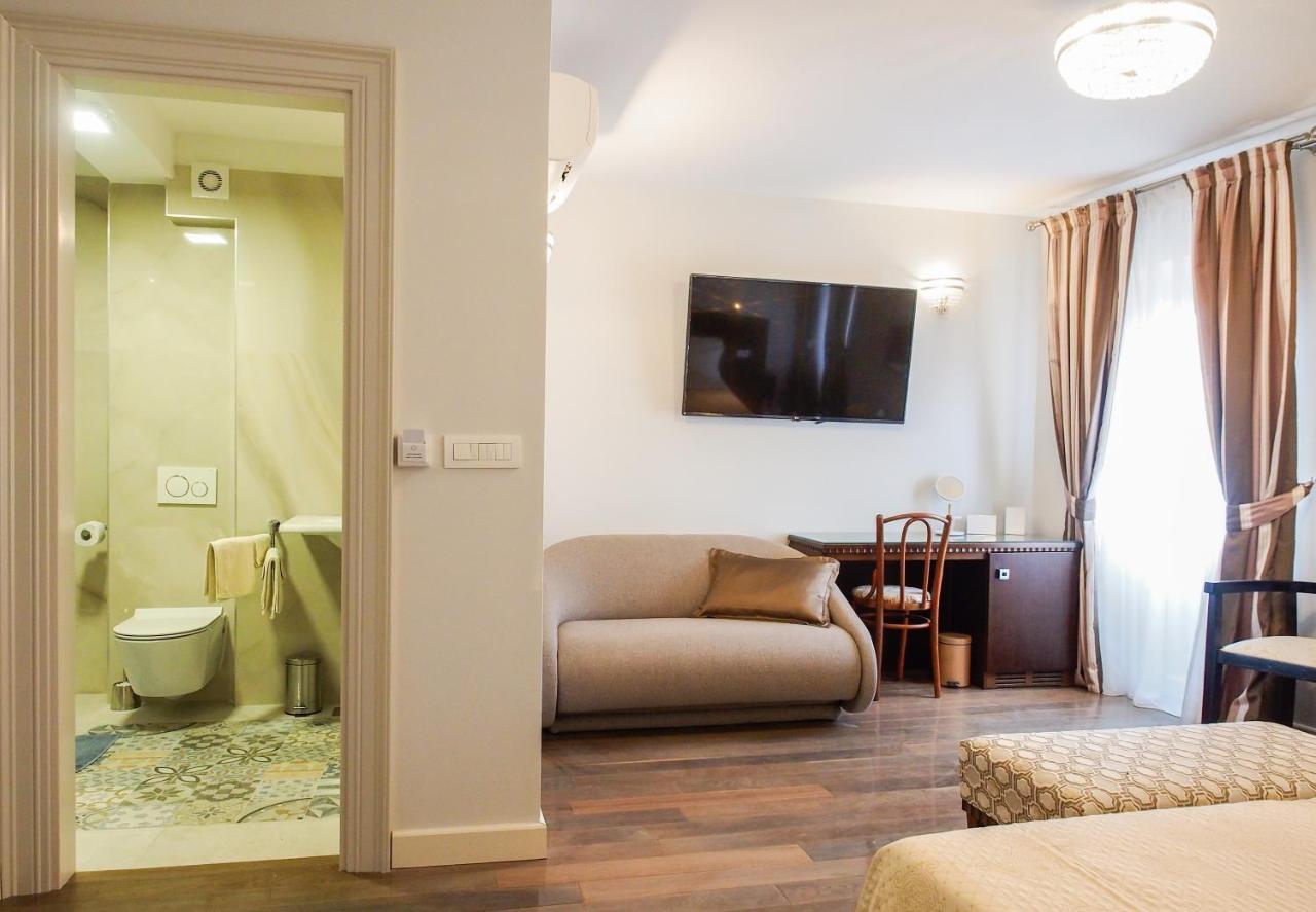 Devecchi Rooms Hvar Town Exterior photo